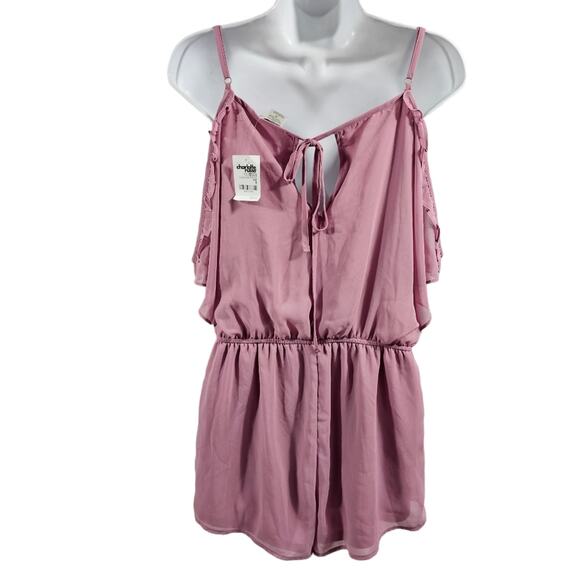 Charlotte Russe Pink Off-the-Shoulder Romper NWT Size Small - Picture 6 of 12